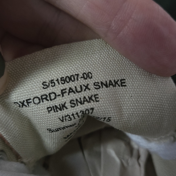 GAP faux snakeskin oxford sneakers sz7.5 NWT - Picture 7 of 7